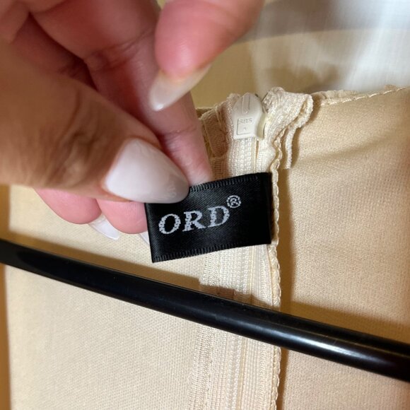 Missord Cream Long Sleeve V-Neck Mini Dress With Ruffle Hem size medium - Picture 6 of 6